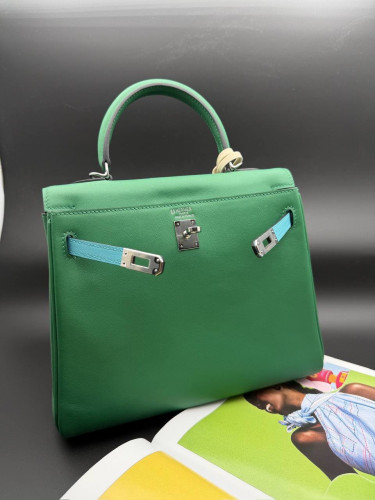 Сумка Hermes Kelly 25 cm swift 