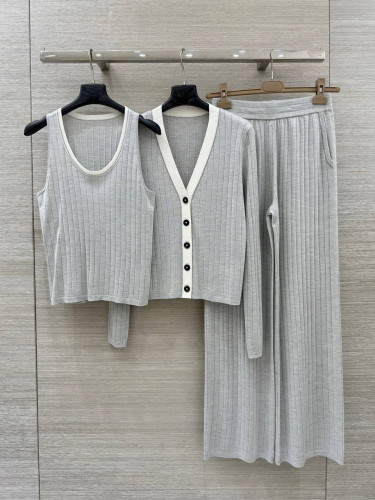 Костюм Brunello Cucinelli в трех цветах