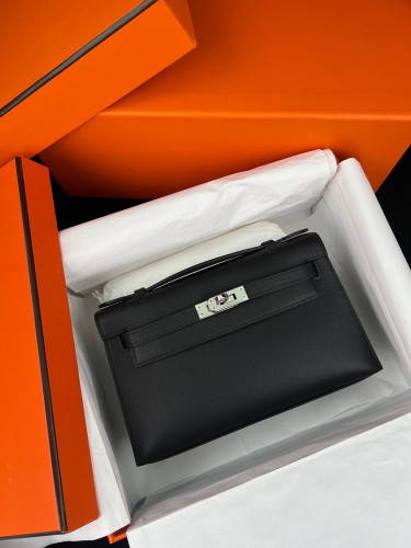 Сумка Hermes Kelly Pochette 22 см