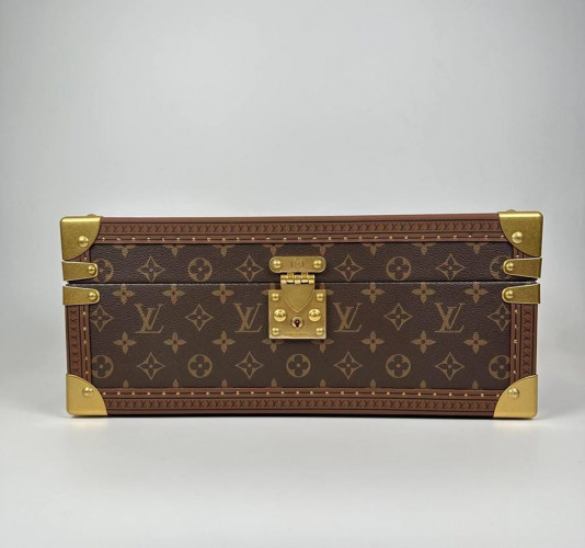 Сундук Louis Vuitton, 475160554