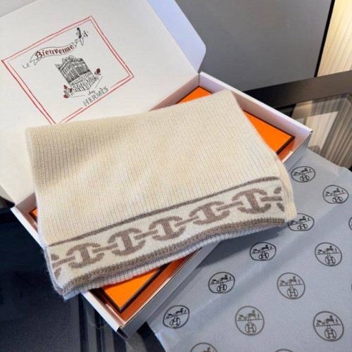 Комплект Hermes шапка и шарф