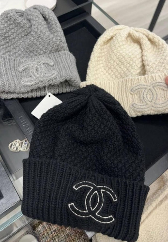 Шапка CHANEL, 1738922345
