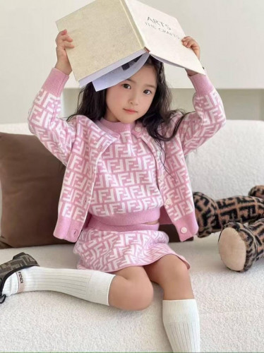 Костюм Fendi, 1678308681