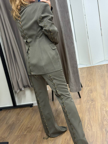 Костюм Schiaparelli со шнуровкой