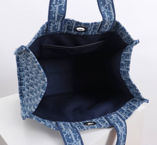 Сумка шопер Dior Spongy book tote 36 cm 