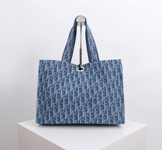 Сумка шопер Dior Spongy book tote 36 cm 