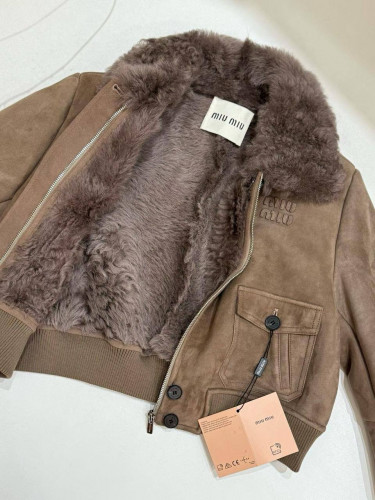 Дубленка Miu Miu коричневая