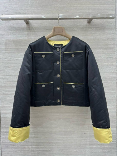 Chanel куртка желтая