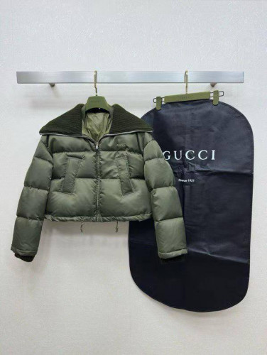 Пуховик Gucci укороченный зеленый