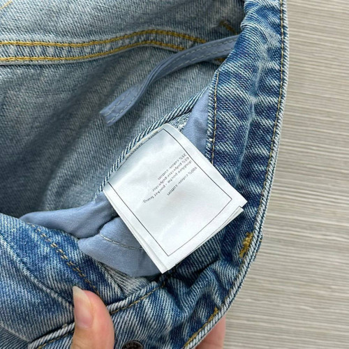 Джинсы Chanel с бантами