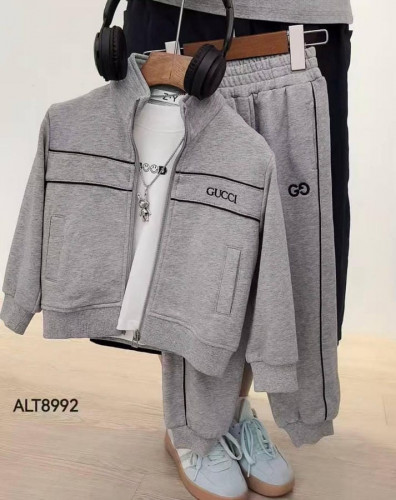 Костюм Gucci, 1678272897
