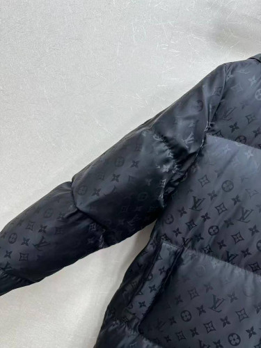 Пуховик Louis Vuitton