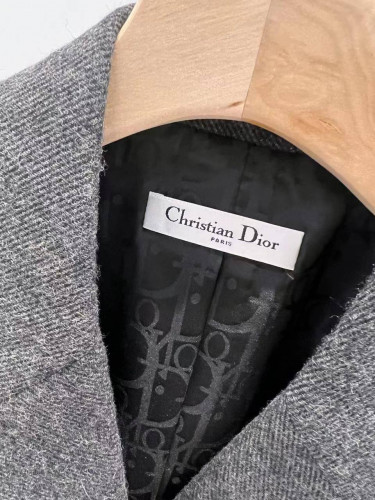 Dior костюм брючный темно-серого цвета