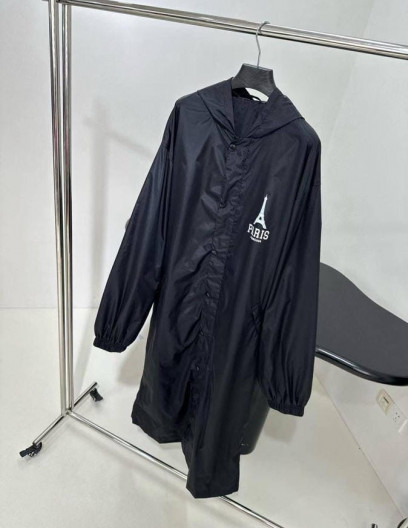 Плащ Balenciaga, 1789210457