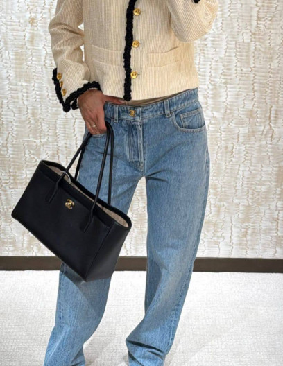 Chanel джинсы белые, черные, голубые