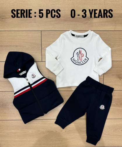Костюм Moncler, 485227204