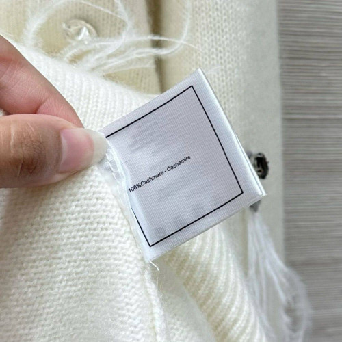 Свитер Chanel из кашемира