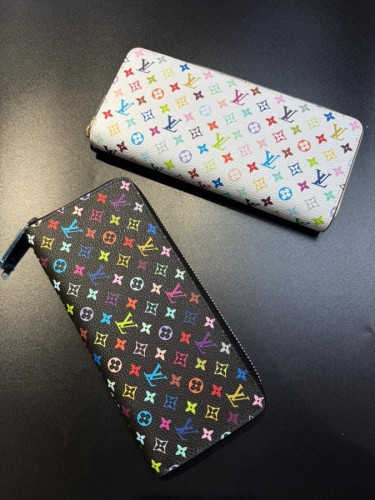 Кошелек Louis Vuitton, 1647768713